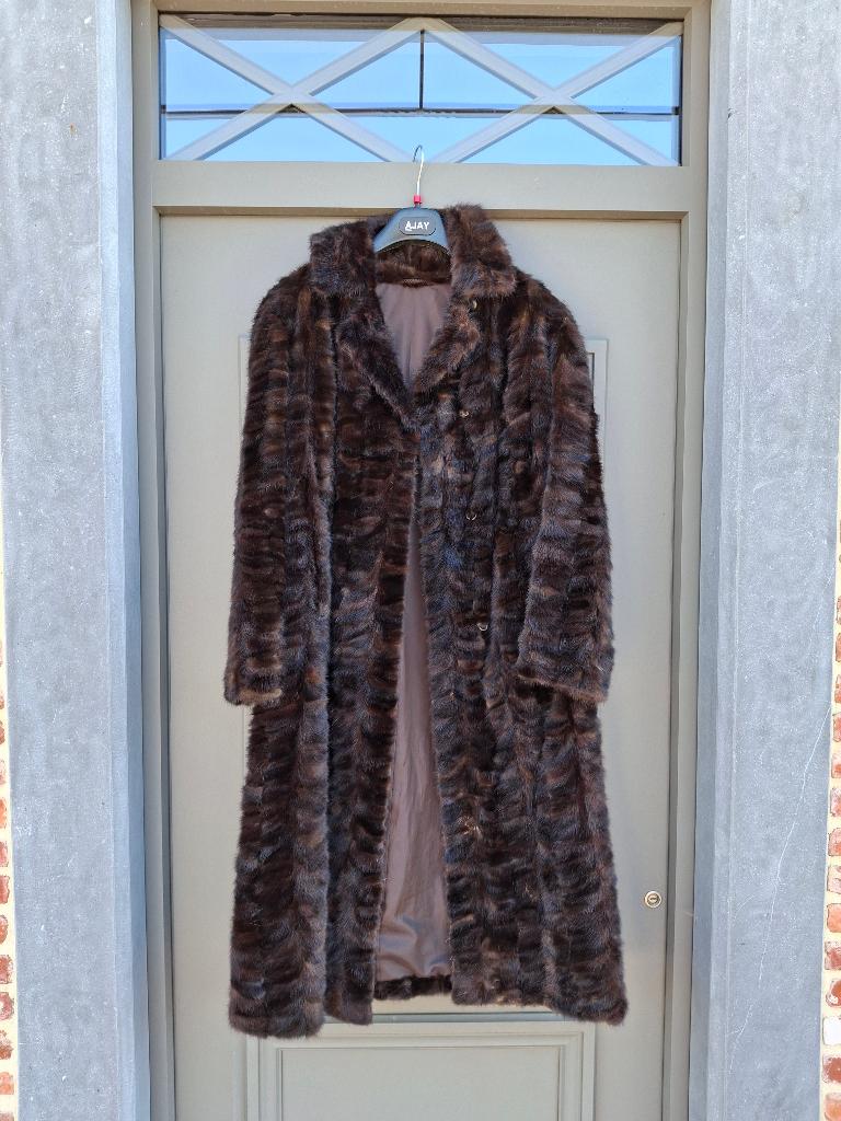Nerts bontjas, Kleding | Dames, Jassen | Winter, ANDERE, Ophalen of Verzenden, Zo goed als nieuw, Maat 38/40 (M)