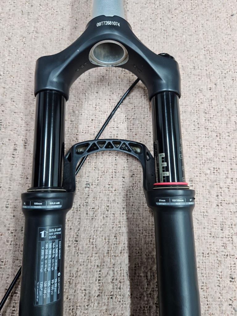 Fourche avant VTT Rockshox Reba RL 100 mm 29 pouces, Enlèvement, Fourche avant