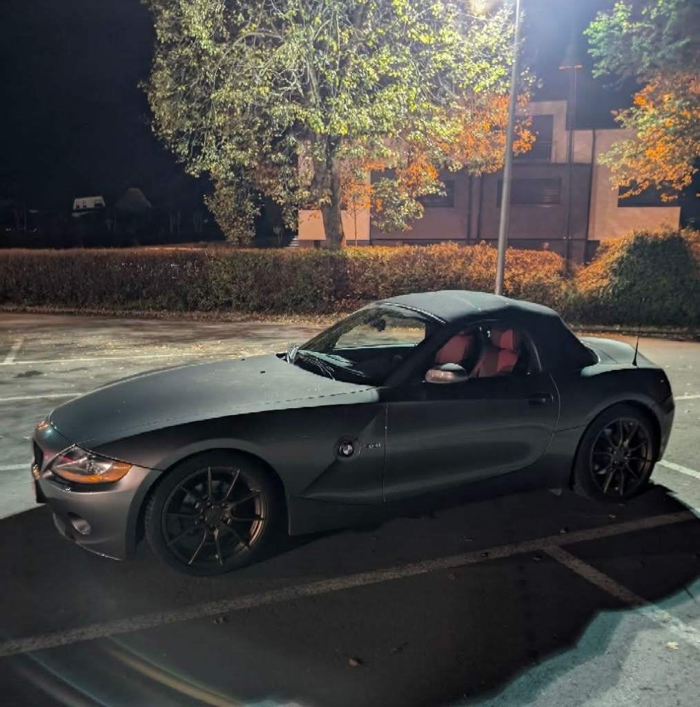 Z4 e85 3.0, Autos, BMW, Cuir, Argent ou Gris, Boîte manuelle, 2 portes