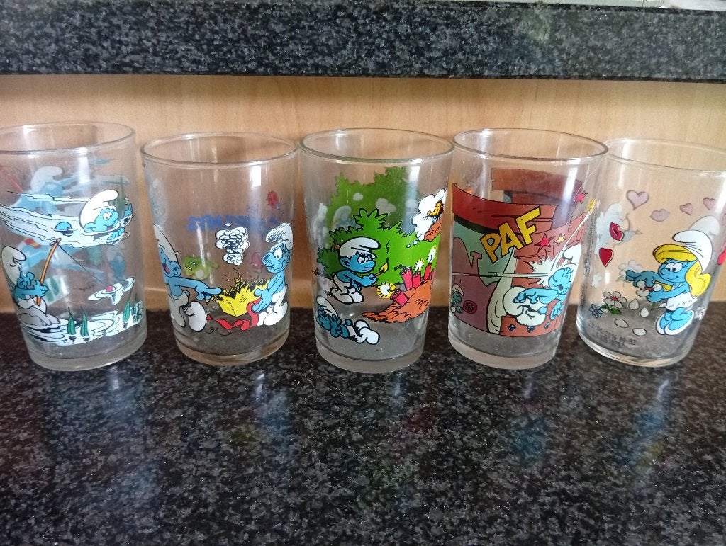 5 verres schtroumpfs (Vente à la pièce ou en lot)., Collections, Schtroumpfs, Enlèvement ou Envoi, Neuf, Différents Schtroumpfs