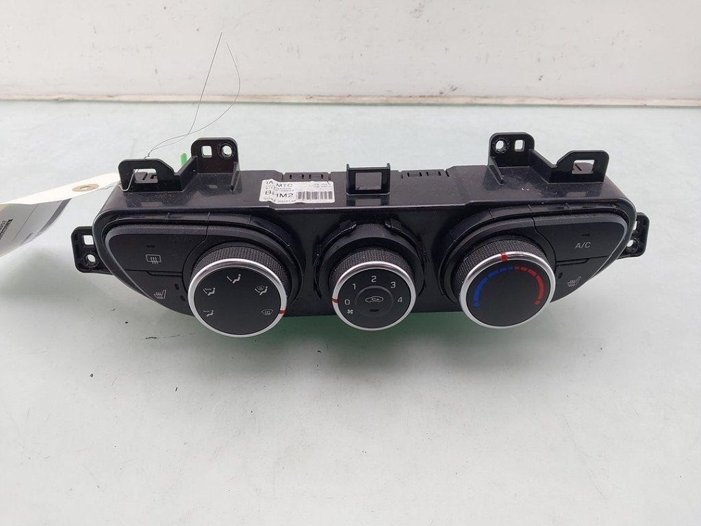 BEDIENINGSPANEEL VERWARMING Hyundai i10 (B5), Gebruikt, Hyundai