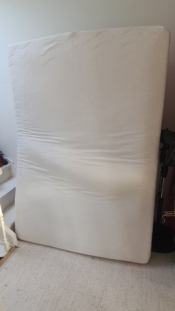 Matelas 140x200 comme neuf, Maison & Meubles, Matelas, Queen size, Enlèvement, 200 cm