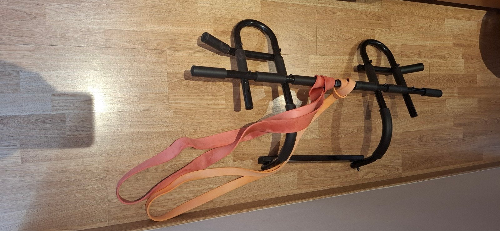 Optrekstang - Pull-up bar geen schroeven + 2 weerstandbanden, Enlèvement