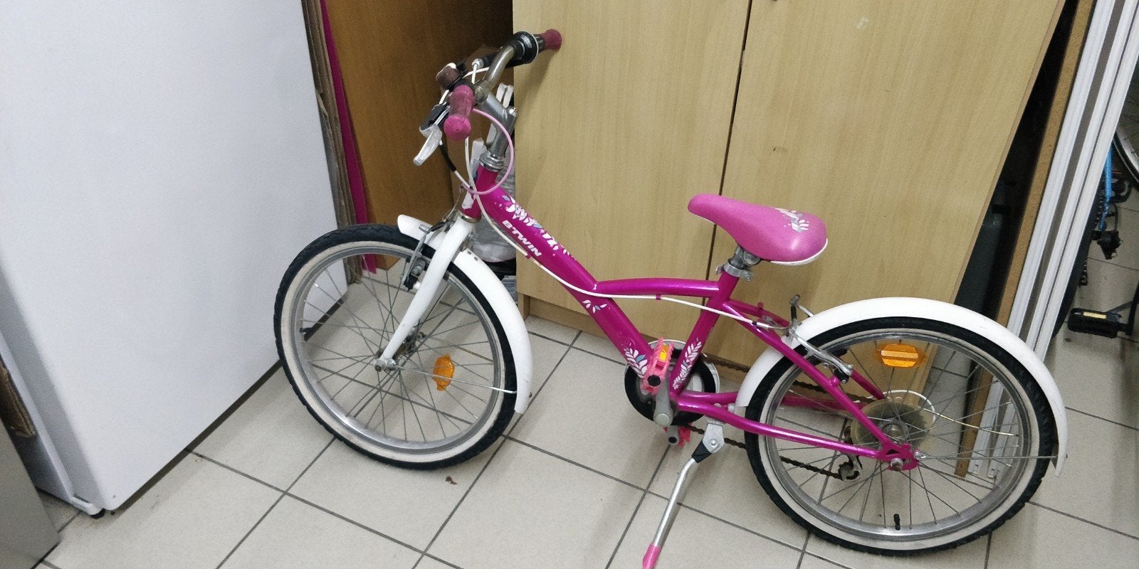 vélo fille 6-9 ans avec vitesse 20", Vélos & Vélomoteurs, Frein sur jante, Bitwin, Enlèvement, Utilisé