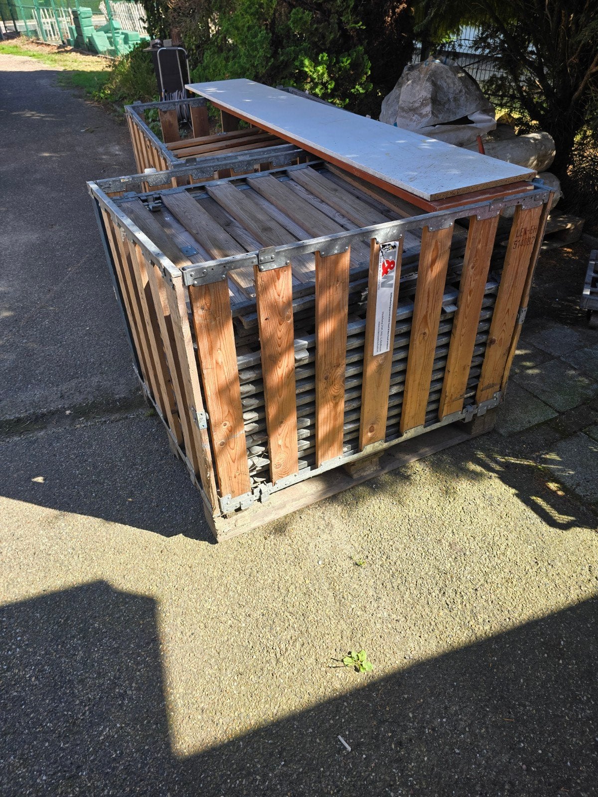 Palletboxen, Ophalen
