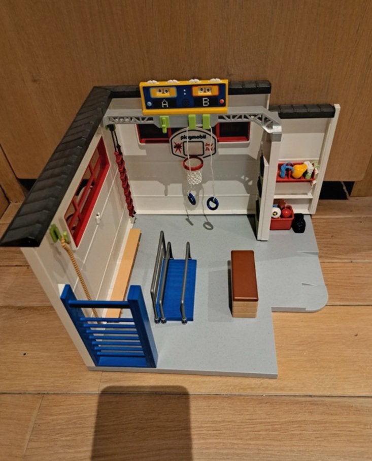 Playmobil City Life Sportlokaal, Kinderen en Baby's, Gebouw, Complete set, Ophalen of Verzenden, Zo goed als nieuw