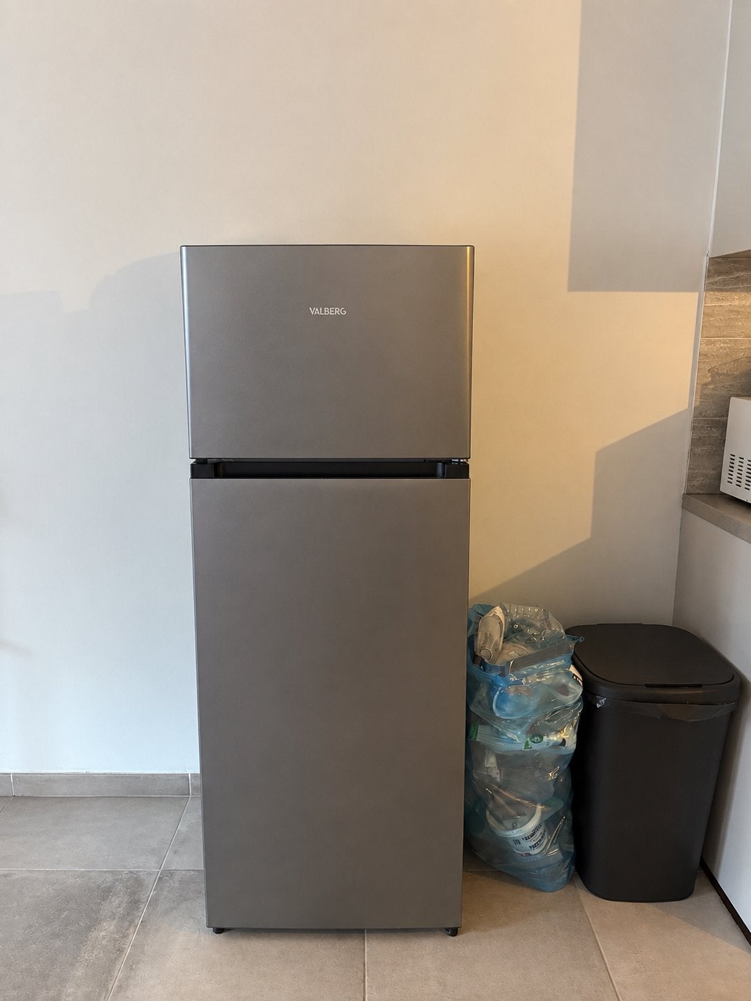 Frigo Valberg, Elektronische apparatuur, Ophalen, Zo goed als nieuw