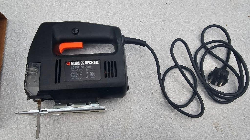 Decoupeerzaag Black & Decker, Doe-het-zelf en Bouw, Gereedschap | Zaagmachines, Ophalen, Gebruikt, Decoupeerzaag, Black & Decker