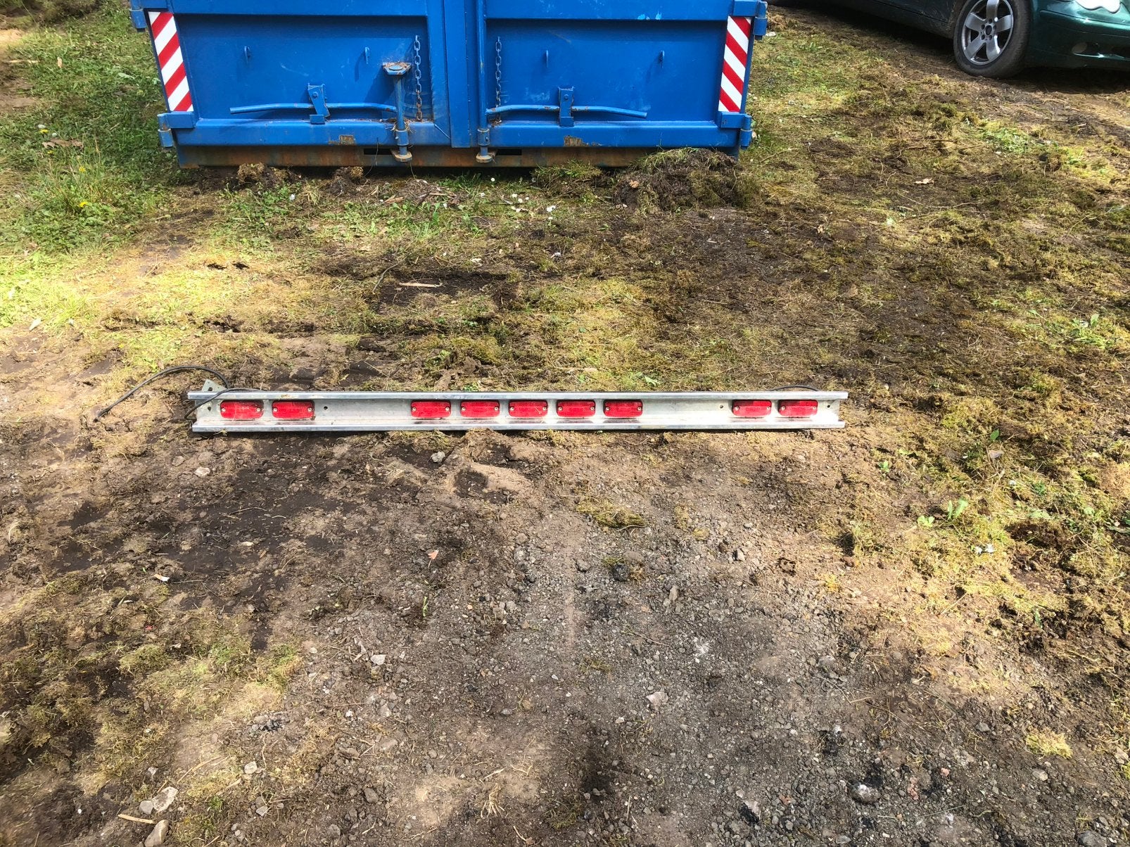 Chrome wieldeksels en een inox balk met led lampen, Enlèvement, Scania