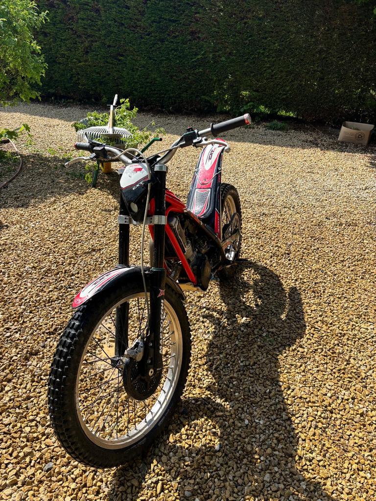Gas gas txt 125cc et Gas gas txt 80cc grandes roues, Vélos & Vélomoteurs, Enlèvement
