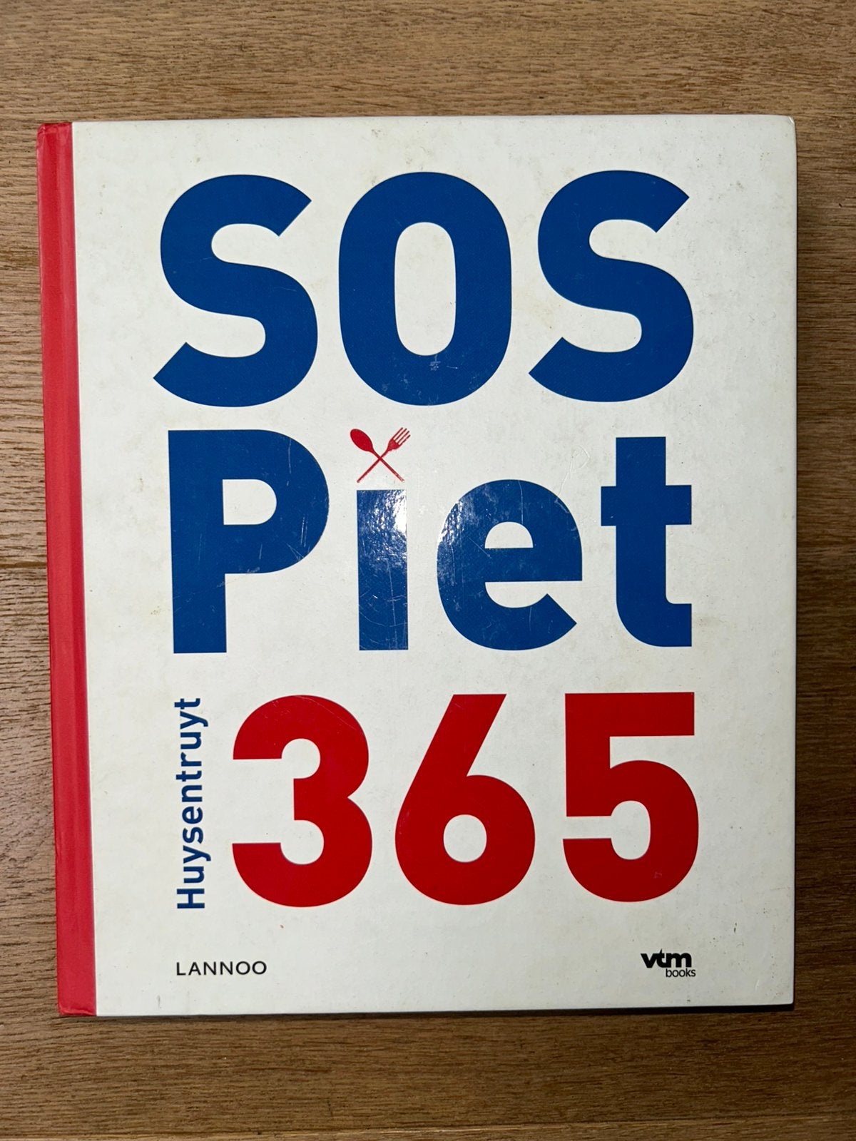 Piet Huysentruyt - SOS Piet 365, Boeken, Ophalen of Verzenden, Piet Huysentruyt; Frank Smedts