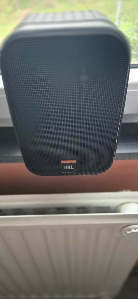 Jbl one, Ophalen, JBL