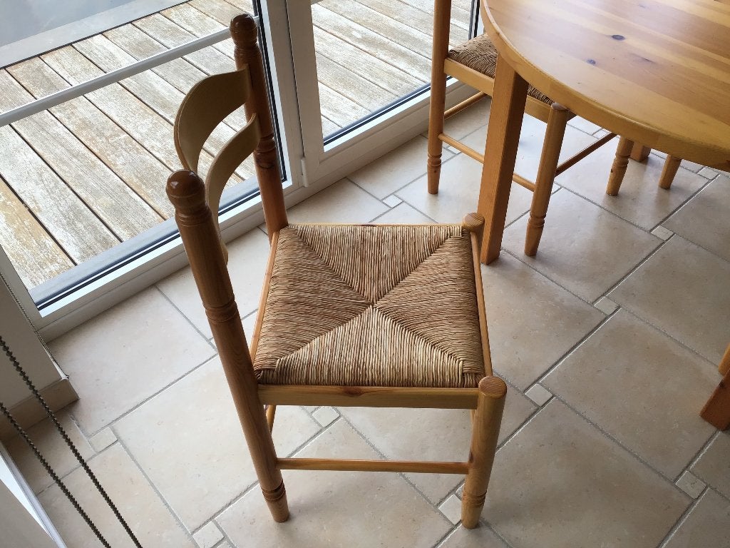 Chaises en pin, Maison & Meubles, Comme neuf, Brun, Enlèvement, Bois
