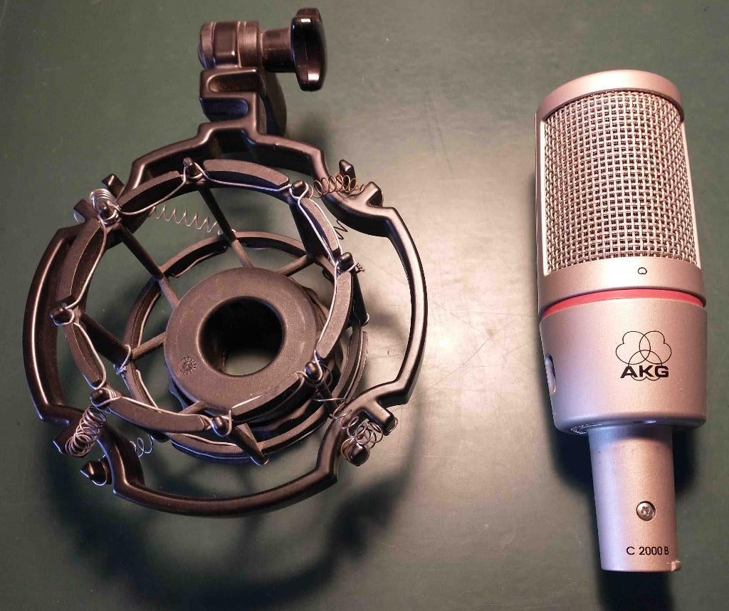 Studio microfoon AKG C 2000 B, Muziek en Instrumenten, Ophalen, Gebruikt, Studiomicrofoon