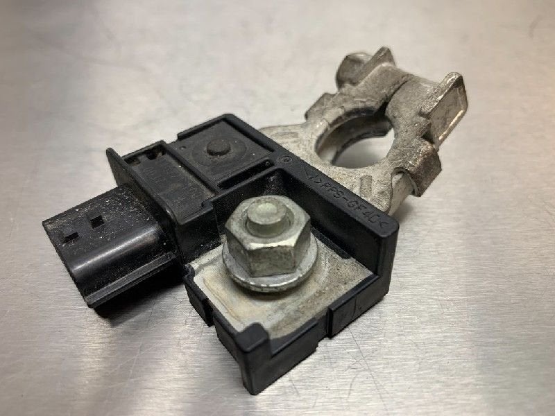 ACCU SENSOR Toyota GT 86 (ZN) (01-2012/-), Gebruikt, Kundenbetreuung@toyota.de, Toyota, Toyota-Allee 2
50858  Köln, DE
