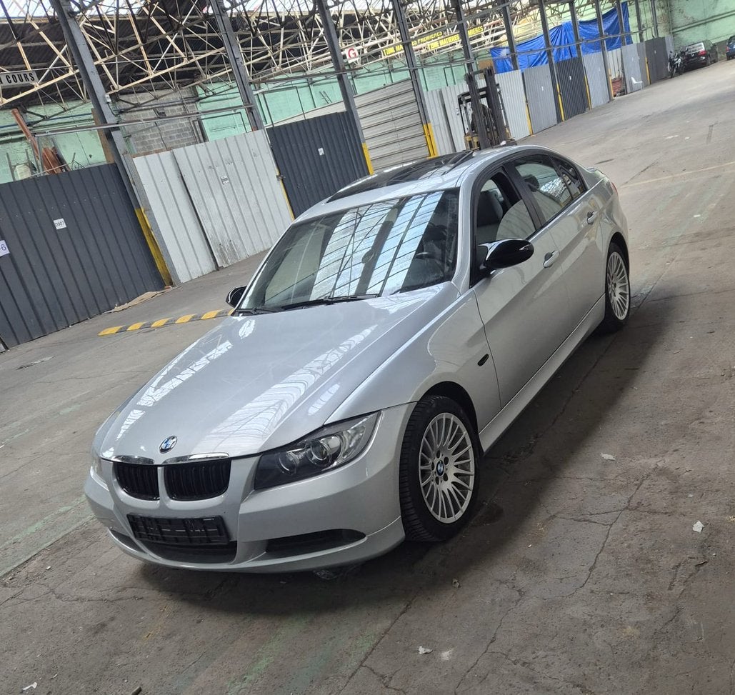 BMW 320i - automaat - 119500km, Autos, BMW, Argent ou Gris, Achat, 5 portes, Automatique