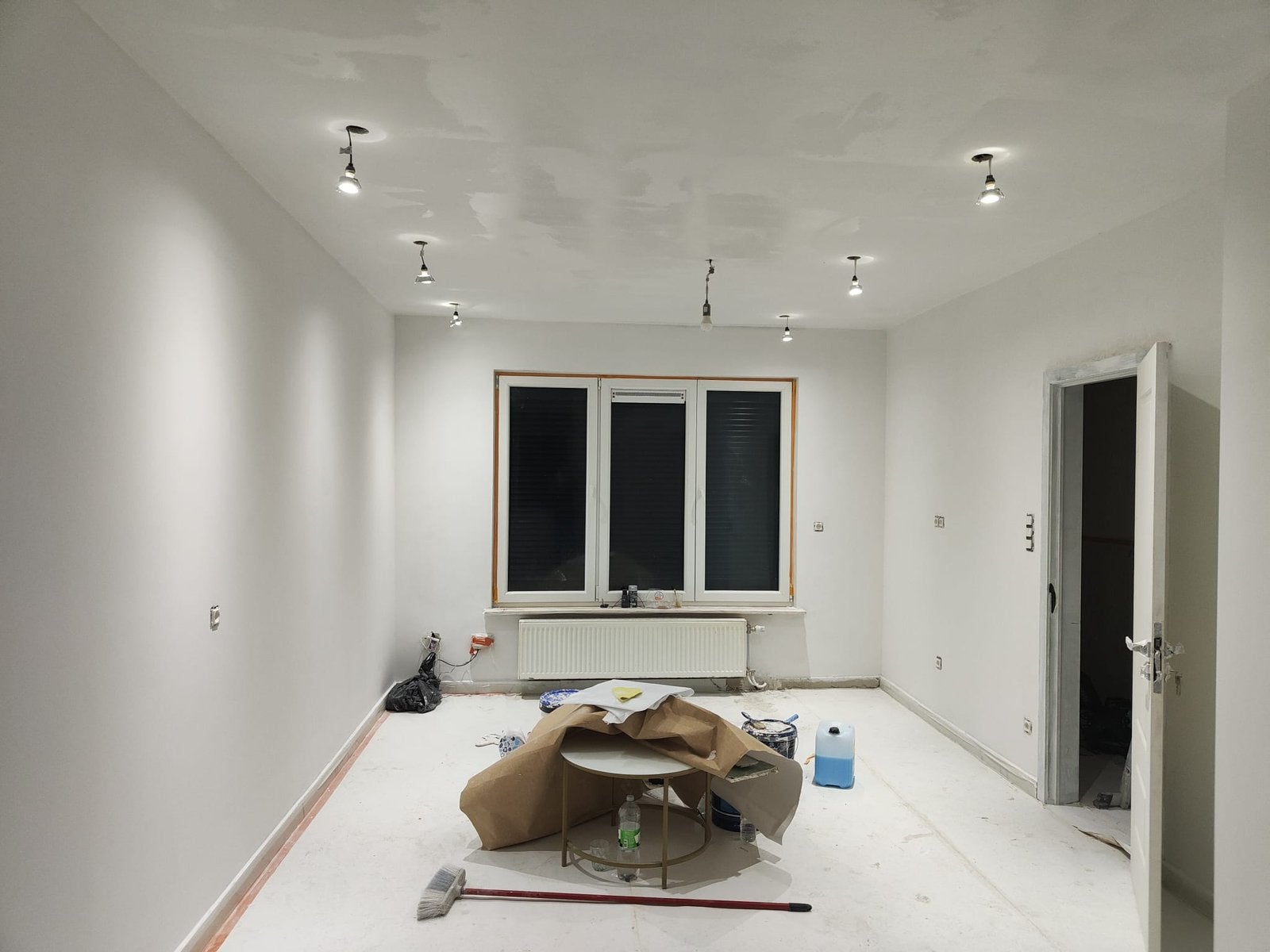 Renovatie werken binnenafwerkingen!, Immo