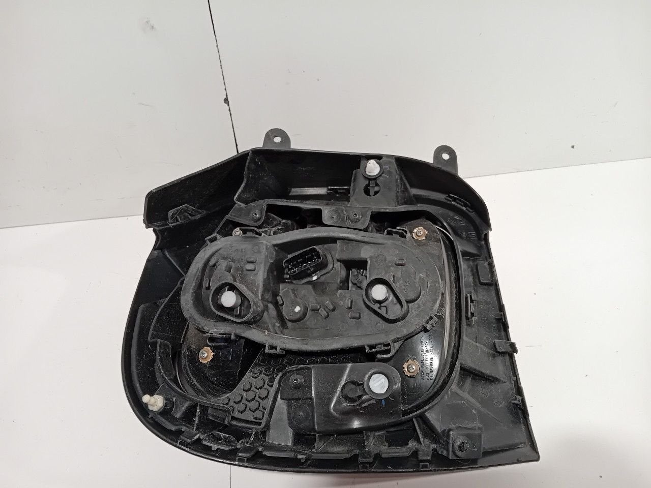 Achterlicht carrosserie rechts Smart Forfour, Onderdelen@venauto.nl, Van der Ven Autorecycling B.V., Gebruikt, Ettenseweg 76, 4706 PB Roosendaal, The Netherlands