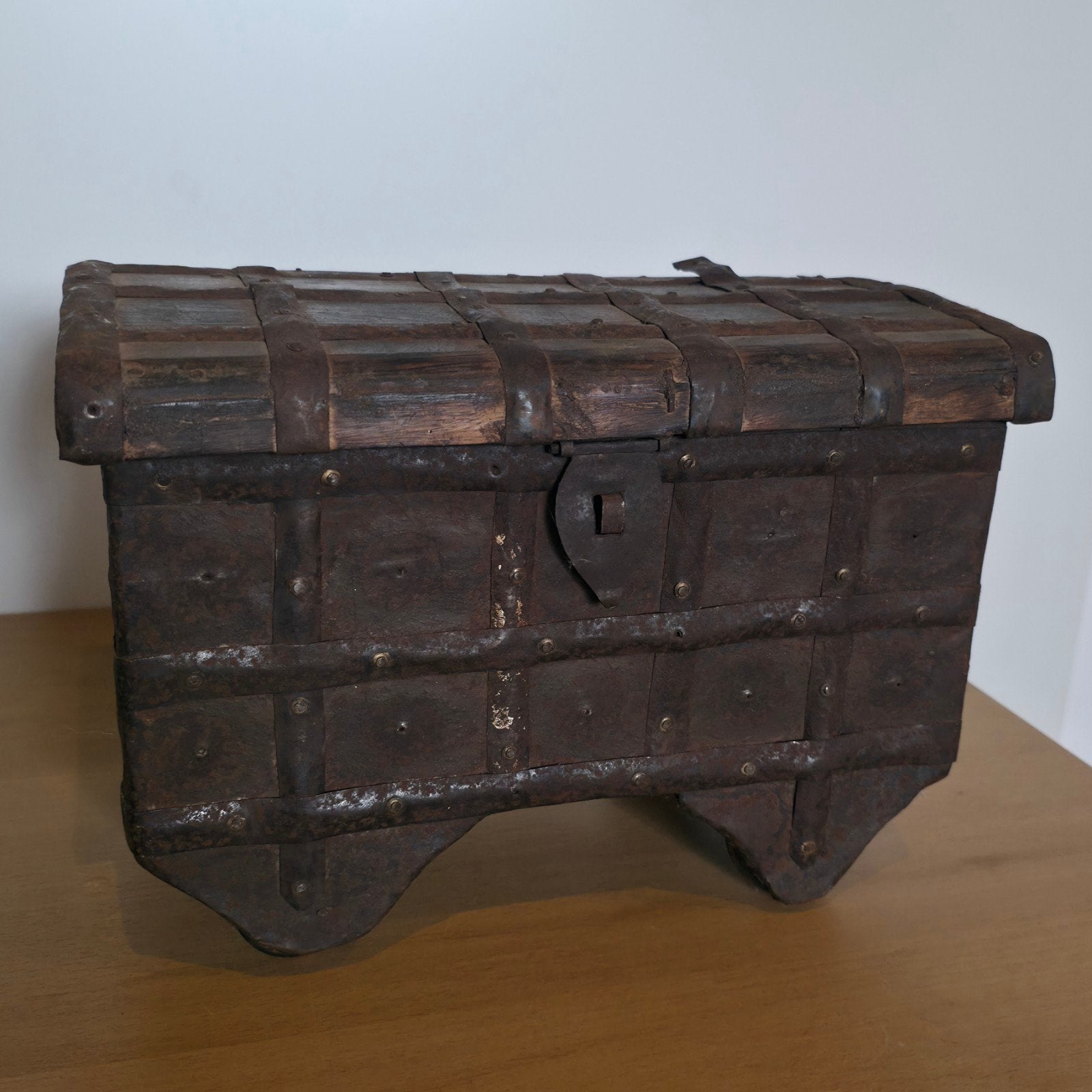 Antieke Indische Malabar geldkist / kluiskist ca. 1900, Antiek en Kunst, Antiek | Overige Antiek, Ophalen of Verzenden