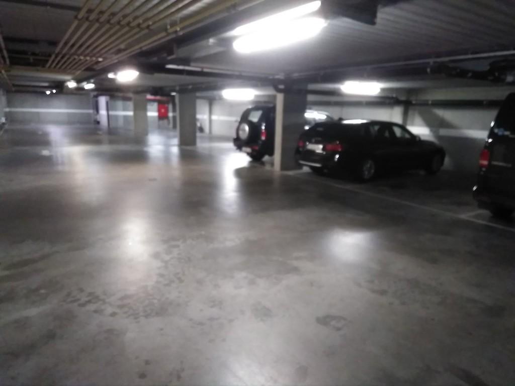 Autostaanplaats te koop Genk, Genk