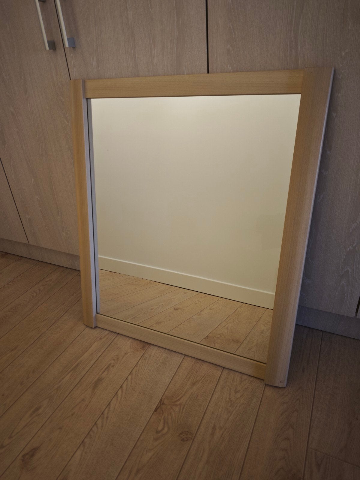 Cadre de miroir en hêtre, Maison & Meubles, Moins de 100 cm, Comme neuf, Enlèvement, Rectangulaire
