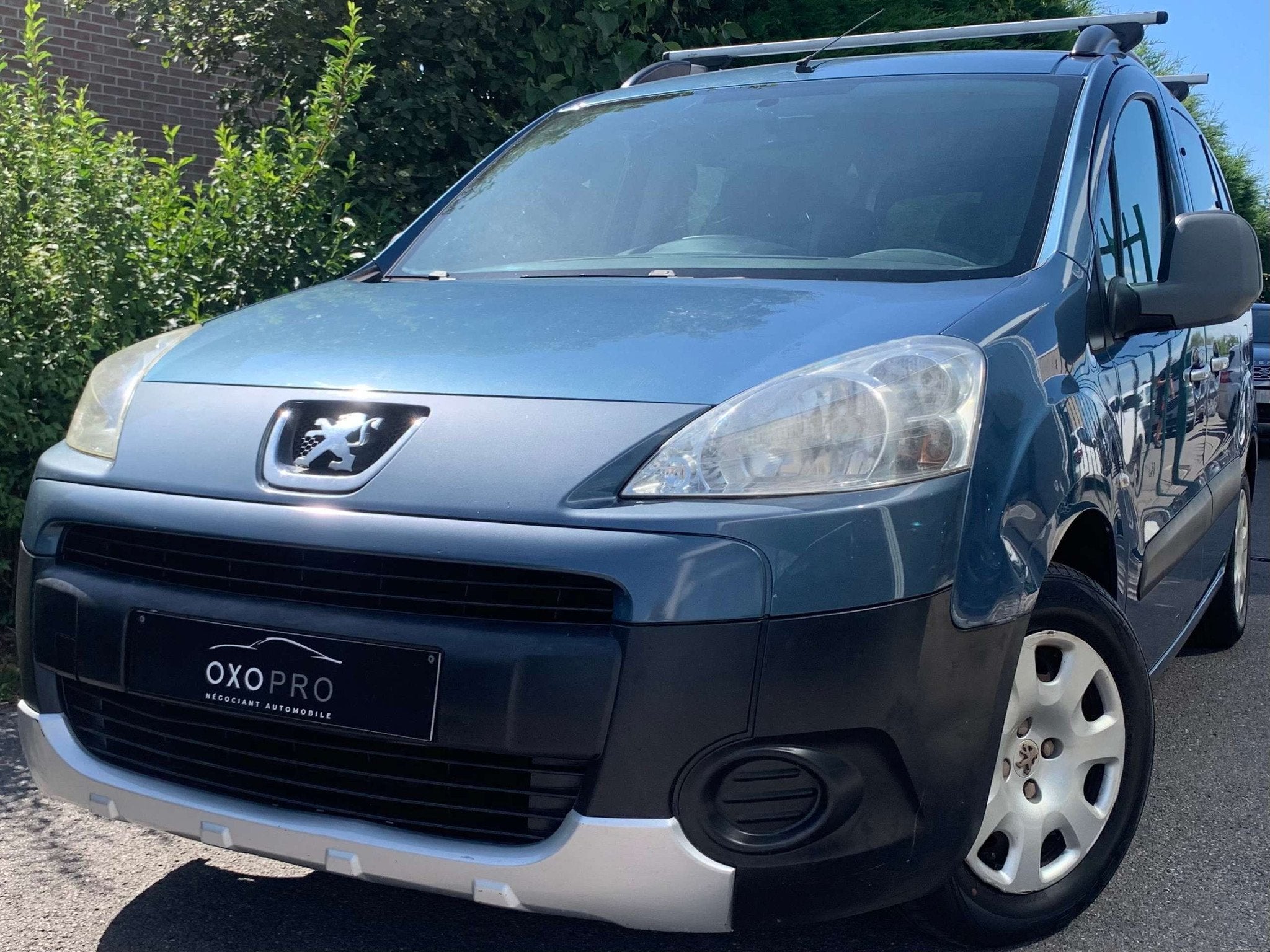 Peugeot Partner 1.6 HDI Tepee 90CV / 5 Places / Airco / 2 Po, Autos, Achat, Entreprise, Boîte manuelle, Autre carrosserie