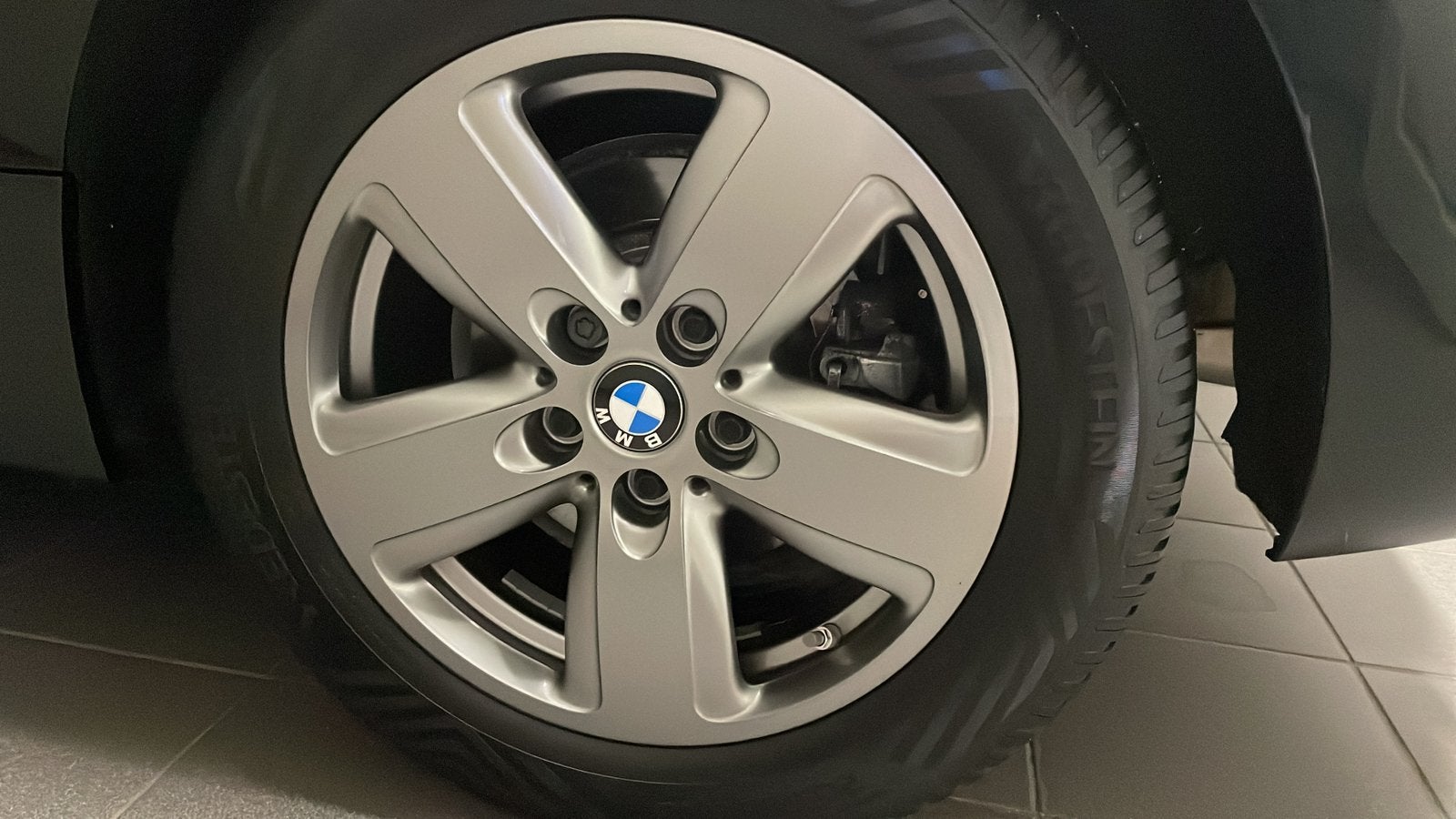 Originele velgen BMW 116i 2024, Auto-onderdelen, Ophalen, Velg(en), 16 inch, 205 mm