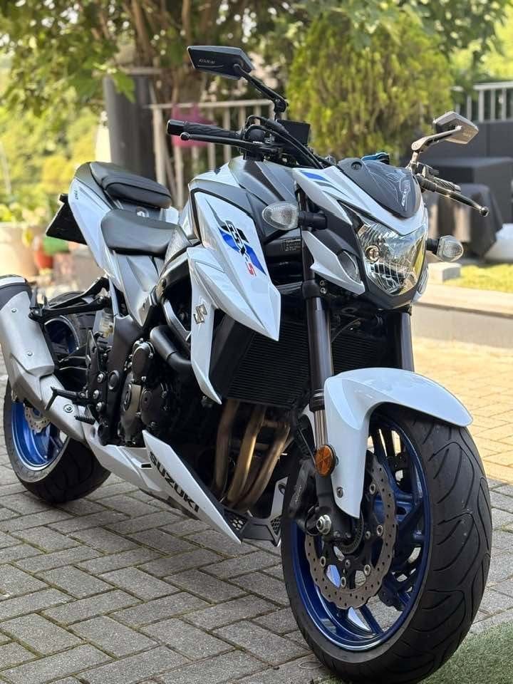 GSX-S 750 2019 10.000 km, Motoren, Motoren | Suzuki, Particulier, Sport, meer dan 35 kW, 4 cilinders, Motorrijbewijs A, ABS, Electronisch instelbare dempers