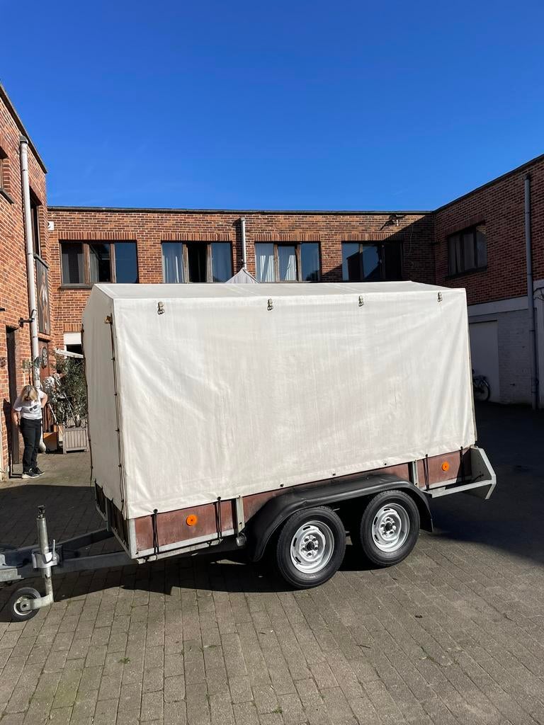 Aanhangwagen  met papieren, Ophalen, Gebruikt