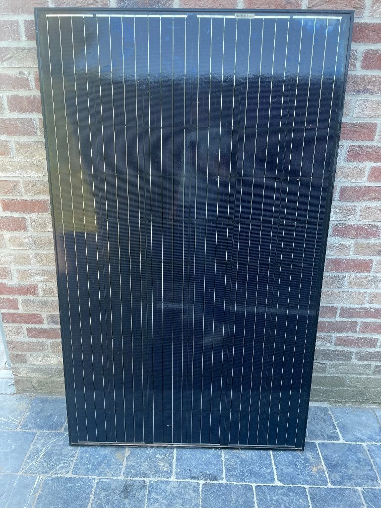 Zonnepanelen 15 stuks + omvormer Growatt + montageprofielen, Doe-het-zelf en Bouw, Ophalen, Gebruikt, Compleet systeem, 200 wattpiek of meer