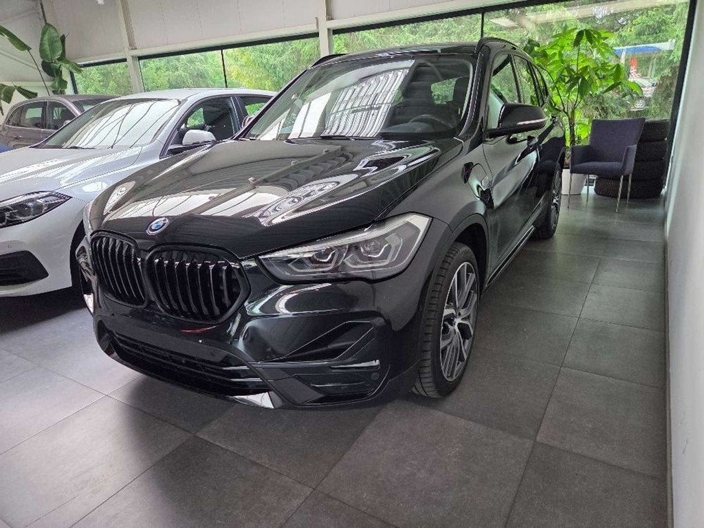 BMW X1 X1 PHEV 1.5iA xDrive25e OPF, Auto's, Gebruikt, Zwart, Leder, Bedrijf