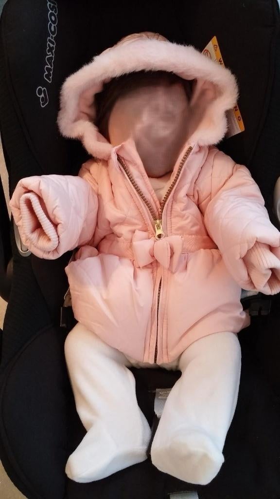 Roze winterjas met strik en bontje maat 68, C&A, Meisje, Ophalen of Verzenden, Zo goed als nieuw