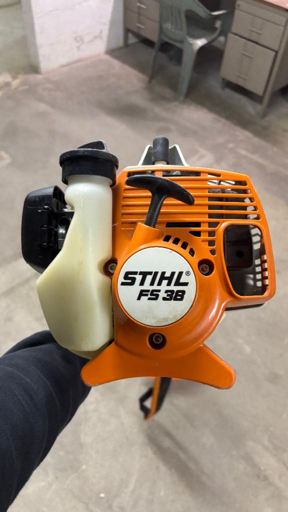 Stihl FS 38 benzine grastrimmer, Stilh, Comme neuf, 30 à 50 cm, Enlèvement
