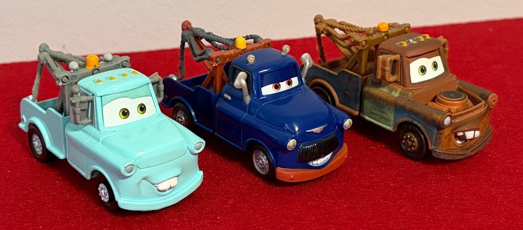 DISNEY CARS Série Mater DieCast 1:55, Hobby & Loisirs créatifs, Voitures miniatures | Échelles Autre, Enlèvement ou Envoi, Voiture