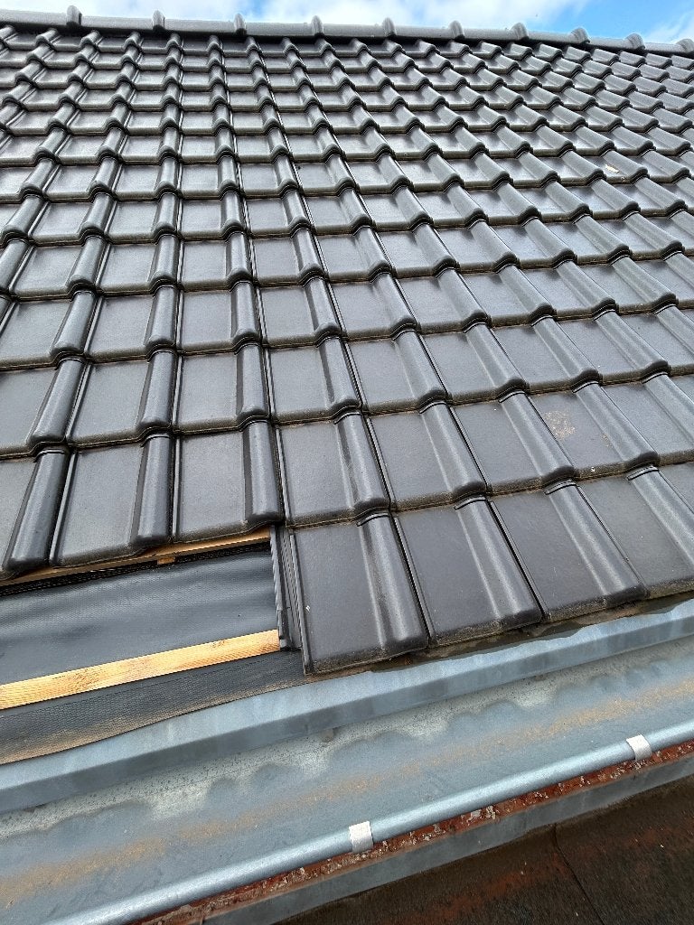Dakpan model monier postel 20, Doe-het-zelf en Bouw, Ophalen, Gebruikt, Steen of Klei, 15 m² of meer