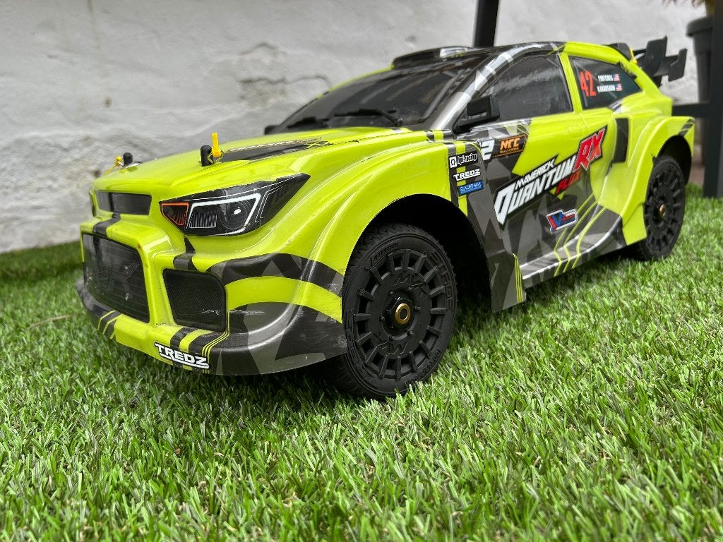 Maverick quantum flux, Hobby en Vrije tijd, Modelbouw | Radiografisch | Auto's, Auto offroad, Zo goed als nieuw, RTR (Ready to Run)