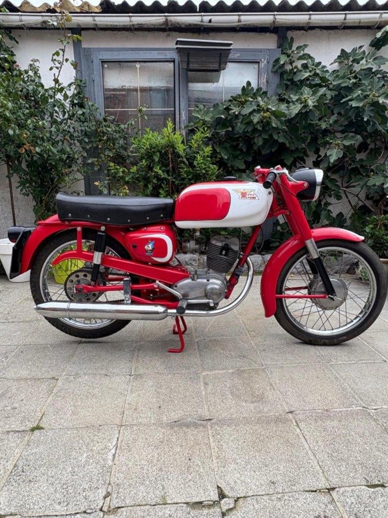 Moto Morini 125 Corsaro