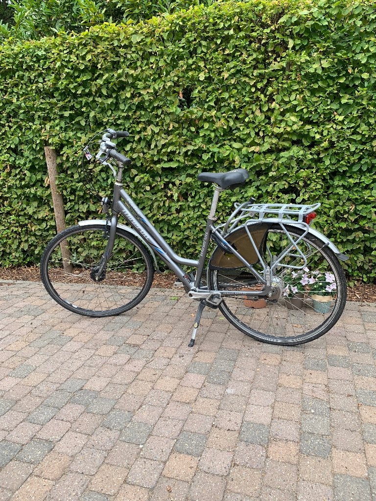 damesfiets, Ophalen