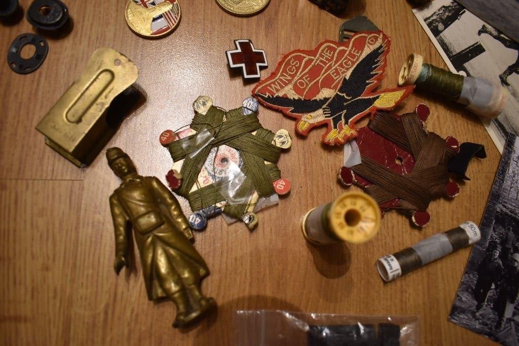 lot militaire ww1/ww2, Collections, Envoi, Armée de terre, Casque ou Béret