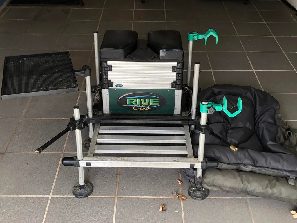 Visbak merk Rive club., Enlèvement, Comme neuf, Coffre ou Sac