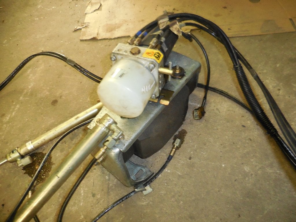 MOTORTJE VOOR CABRIO KAP, Auto-onderdelen, Ophalen, Gebruikt, Volkswagen