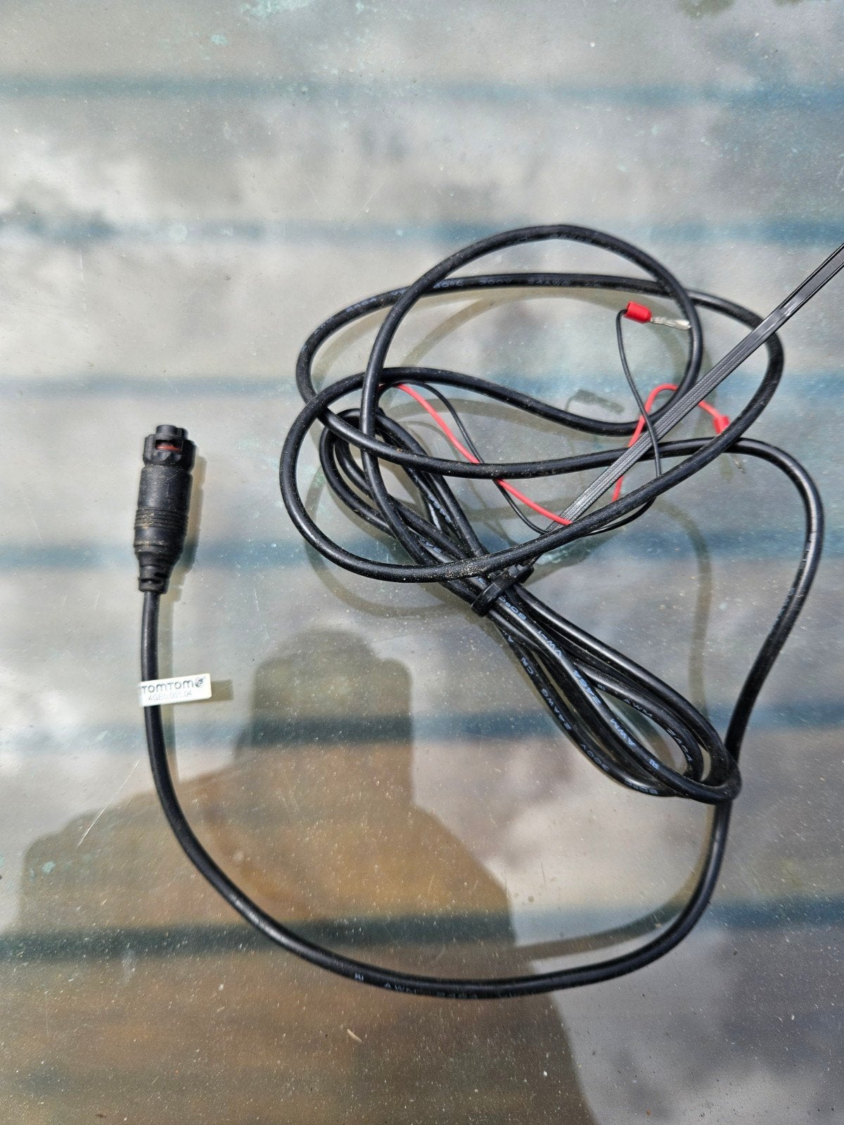 Kabel TomTom laden op moto, Computers en Software, Pc- en Netwerkkabels, Ophalen