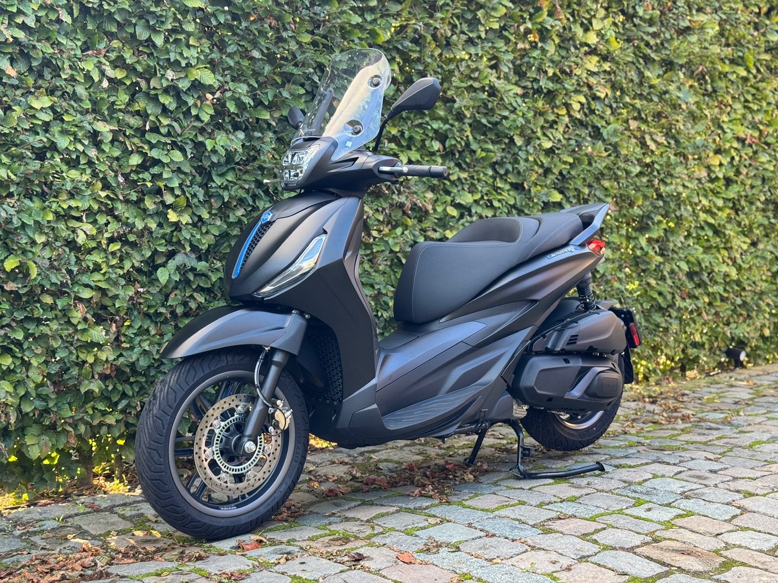 Piaggio Beverly S 400 HPE – 07/2026 – € 5.500, Motos, Permis Moto A2 minimum, 12 à 35 kW, ABS, Automatique