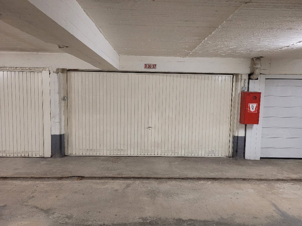 Grond VERKOOP à Zwijndrecht