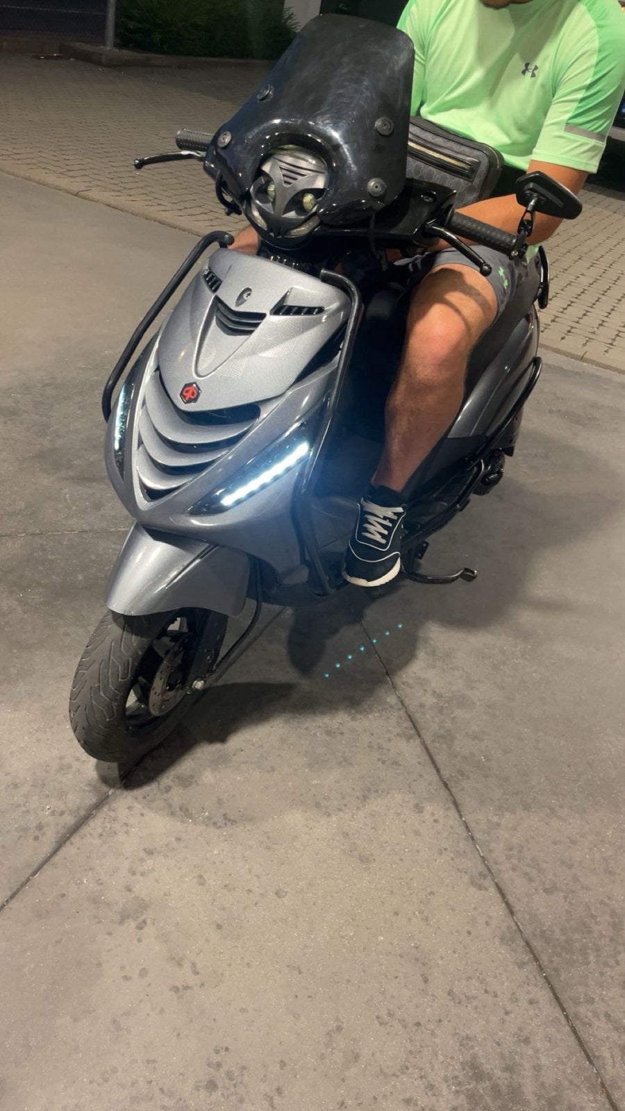 Piaggio zip 4t, Fietsen en Brommers, Scooters | Piaggio, Zo goed als nieuw, Zip, Ophalen