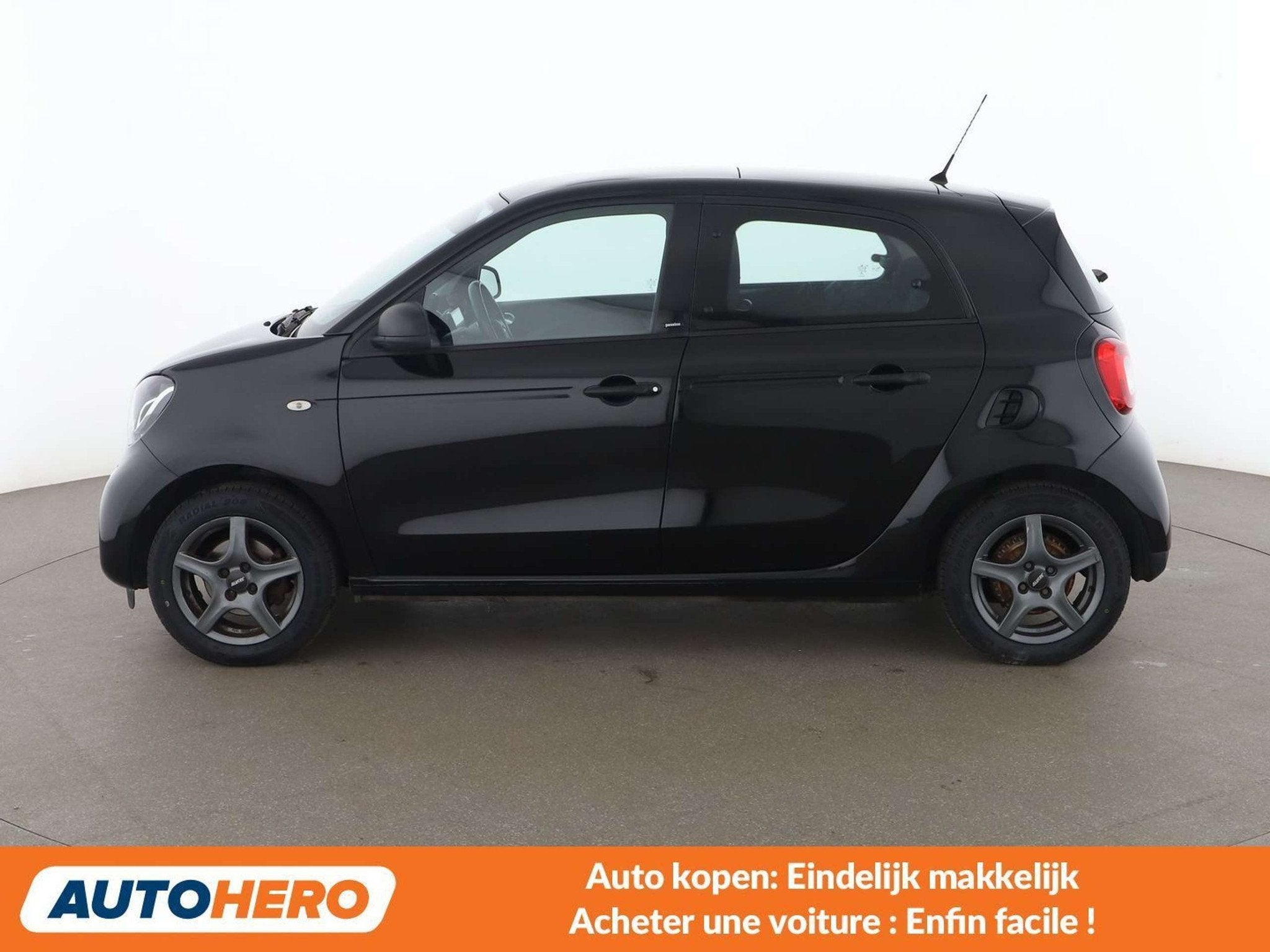 Smart Forfour 0.9 Turbo Basis passion (automatique), Autos, Smart, 1025 kg, Achat, ForFour, Noir