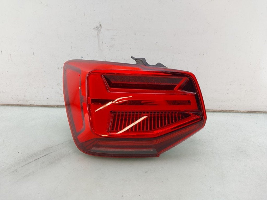 ACHTERLICHT LINKS Audi Q2 (GAB / GAG) (|81A945091B|), Gebruikt, Valeo, Audi, 100, rue de Courcelles
75017  Paris, FR
