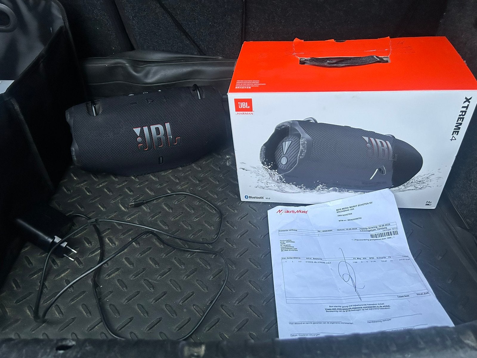 Jbl Extreme 4 (achetez des papiers !), Enlèvement, Comme neuf, JBL