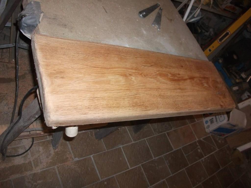 eiken plank,80x24x4cm,afgerond, Huis en Inrichting, Woonaccessoires | Wandplanken en Boekenplanken, Ophalen, Zo goed als nieuw