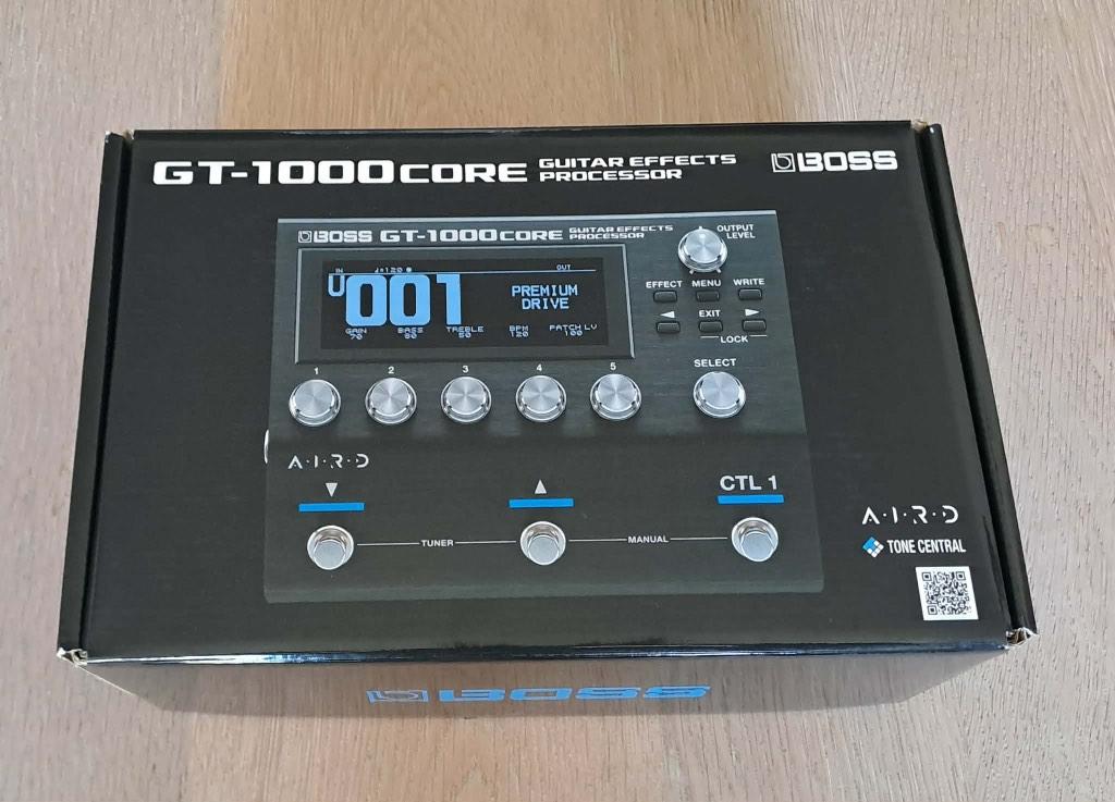 BOSS GT-1000CORE, Musique & Instruments, Effets, Enlèvement ou Envoi, Comme neuf, Multi-effet